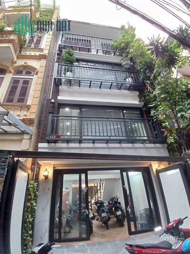 BÁN NHÀ CẦU GIẤY PHÂN LÔ THOÁNG TRƯỚC SAU 86M2 MT 5M HƠN 16 TỶ KINH DOANH GARA Ô TÔ