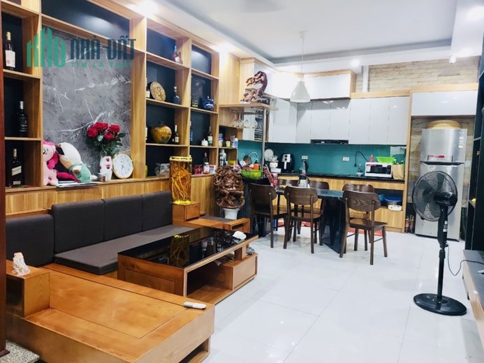 Bán nhà Phân Lô gần Aeon Mall Hà Đông, ô tô đỗ cửa vào nhà, 56m x MT 4m, 5.xx tỷ.