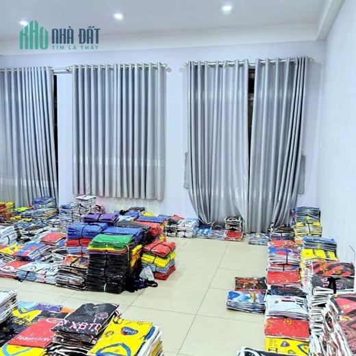TÂN PHÚ 6X16m2 - HXH - NGAY KHUÔNG VIỆT - 5 TẦNG -  NHỈNH 11 TỶ. 
Dt 6x16= dtsd 400m2 5pn 5wc..