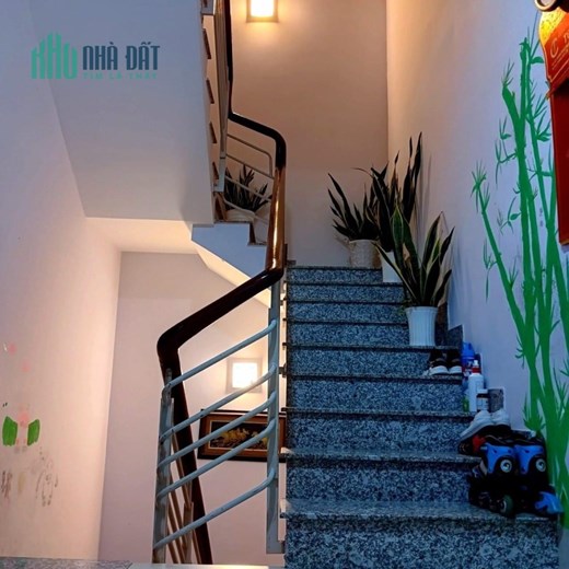 TÂN PHÚ 6X16m2 - HXH - NGAY KHUÔNG VIỆT - 5 TẦNG -  NHỈNH 11 TỶ. 
Dt 6x16= dtsd 400m2 5pn 5wc..