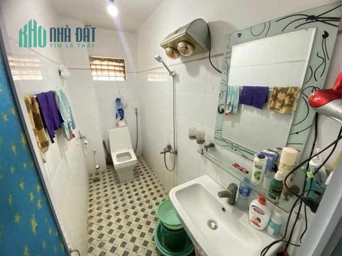 Bán nhà Trần Thái Tông, Cầu giấy, nhà đẹp, full nội thất 48m2, Giá siêu rẻ.