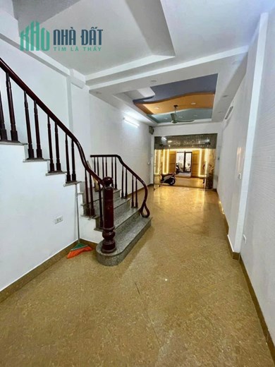 Cho thuê nhà, Lê Trọng Tấn, 40m2, 5T, 4N, đủ đồ, 16tr, Thanh Xuân.