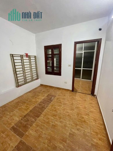 Cho thuê nhà, Lê Trọng Tấn, 40m2, 5T, 4N, đủ đồ, 16tr, Thanh Xuân.