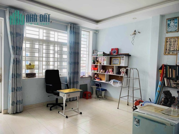 Ngộp bank Gấp bán nhà Bình Chiểu T.Đức,Xe hơi ngủ nhà,84m2, 3 Tầng,Ngang 5.1m, 4 tỷ45