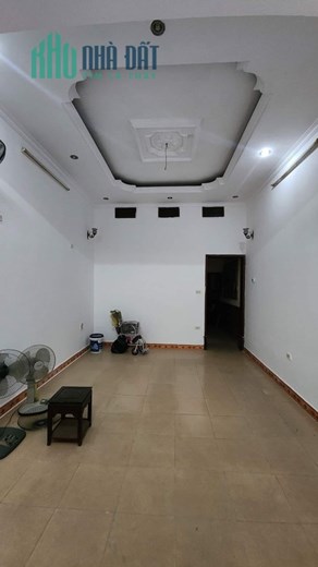 Bán Nhà Phố Vương Thừa Vũ 56m2 x 5 tầng, 6 phỏng đầy đủ công năng, gara ô tô, phân lô ô tô tránh