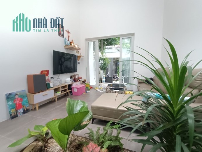 ♥ Nhà Võ Nguyên Giáp gần Hồ Xuân Hương, ô tô đậu, 77m2, cực đẹp, 4.x tỷ