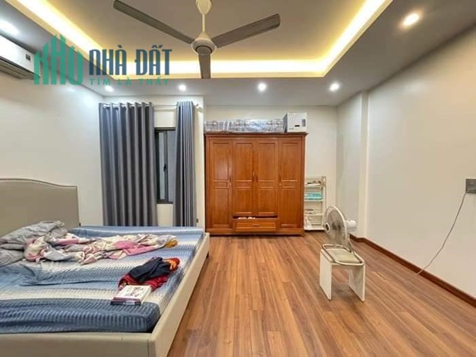 Em trai nhờ bán nhà Vạn Phúc 38m2, 4 tầng, giá 3.8 tỷ