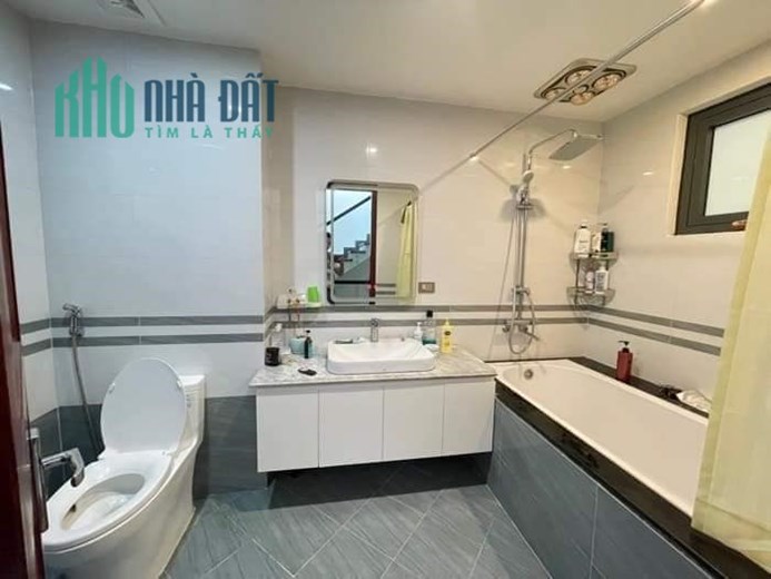 Em trai nhờ bán nhà Vạn Phúc 38m2, 4 tầng, giá 3.8 tỷ