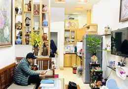 NHÀ ĐẸP Ở LUÔN - 15M RA Ô TÔ ĐỖ - DÂN TRÍ CAO - SỔ ĐỎ NỞ HẬU - VĂN CAO 30m,5T, 5 tỷ,