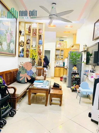 NHÀ ĐẸP Ở LUÔN - 15M RA Ô TÔ ĐỖ - DÂN TRÍ CAO - SỔ ĐỎ NỞ HẬU - VĂN CAO 30m,5T, 5 tỷ,
