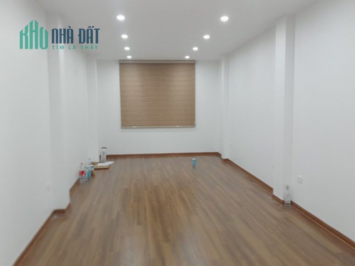TRUNG TÂM ĐỐNG ĐA - THÁI HÀ - GARA Ô TÔ - KINH DOANH- 45M, 8 T THANG MÁY 14,3 tỷ