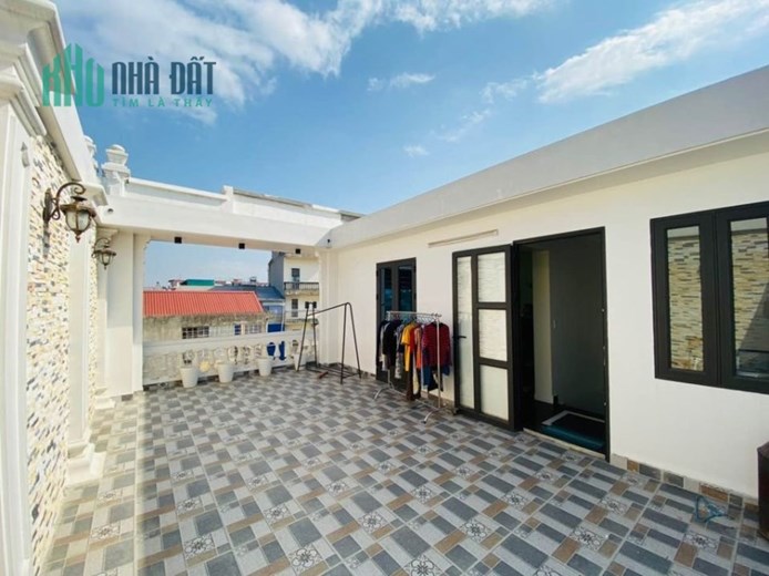 Bán nhà phố Đông Trà - Chợ Hàng, diện tích 70m 4 tầng GIÁ 3.68 tỉ cực đẹp