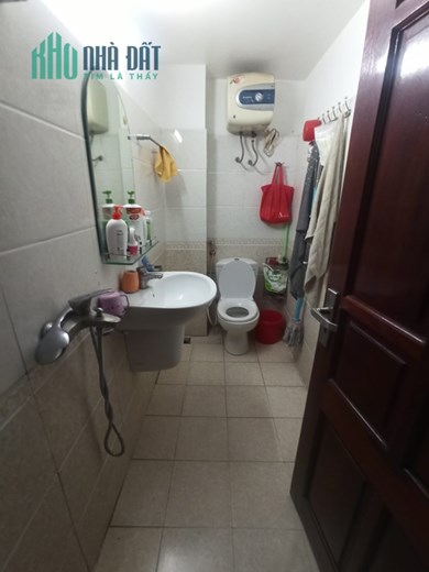 Nhà đẹp ở ngay mặt ngõ phố Khâm Thiên Đống Đa 30m2x5 tầng, ngõ bagac sạch nhỉnh 4 tỷ.