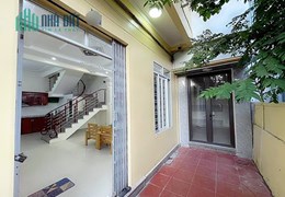 Bán nhà đường Đông Trung Hành, diện tích 40m 3 tầng GIÁ 1.98 tỉ ngõ cực nông