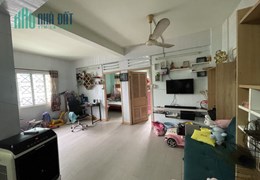 Chính chủ bán gấp căn 2PN, căn góc thoáng mát Tân Phú giá 2,2 tỷ sổ hồng thang máy 8 tầng