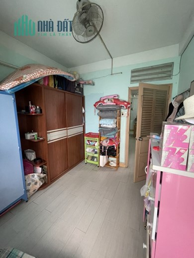 Chính chủ bán gấp căn 2PN, căn góc thoáng mát Tân Phú giá 2,2 tỷ sổ hồng thang máy 8 tầng