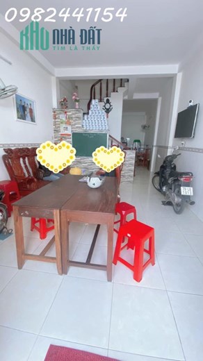 BÁN NHÀ 2 TẦNG 1 TUM MẶT TIỀN TĐC VĨNH TRƯỜNG -NHA TRANG