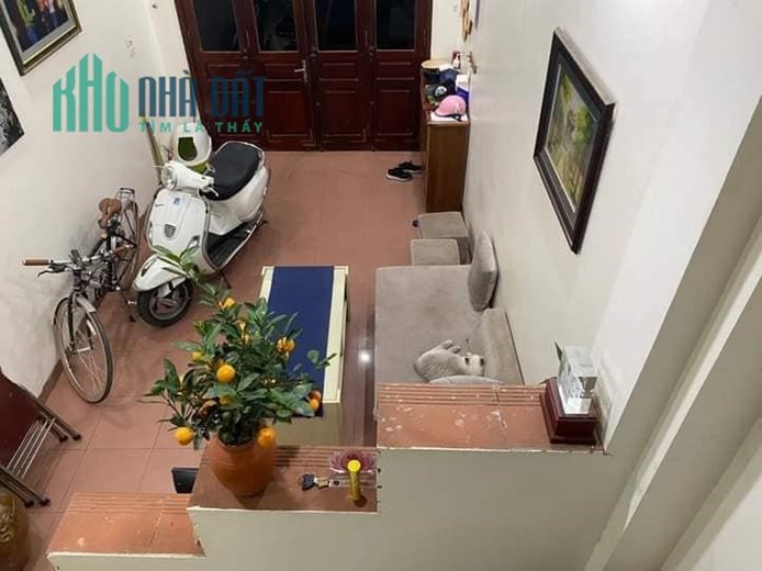 Cho thuê nhà, CHDV, Đội Nhân, 45,4T, 5N, đồ cơ bản, 13 tr.