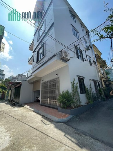nhà đẹp lô góc Long Biên, 95m x 4 tầng, mặt tiền 9.3m, gara ôtô, full nội thất