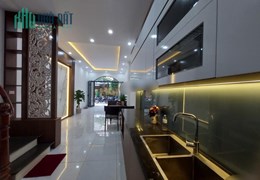 THÚY VÂN !! Cho thuê nhà Khương Hạ  TX 40mx5T 5PN xin xò phun nội thất hơn 10 tr thật 100%