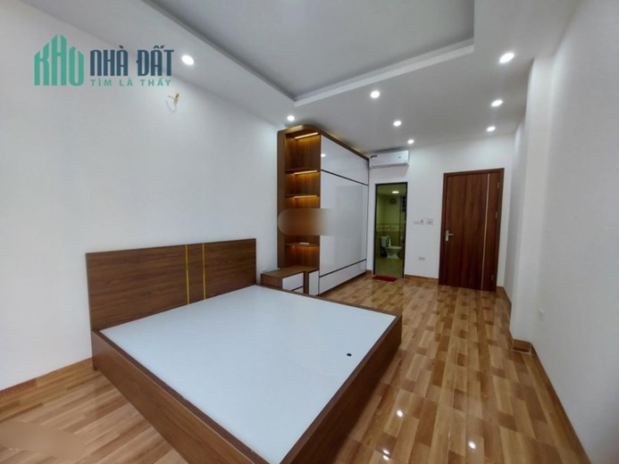 THÚY VÂN !! Cho thuê nhà Khương Hạ  TX 40mx5T 5PN xin xò phun nội thất hơn 10 tr thật 100%