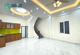 KIM GIANG, TOÀN SỐ 4, Ở NGAY

49m x 4 tầng, giá 4,15 tỷ