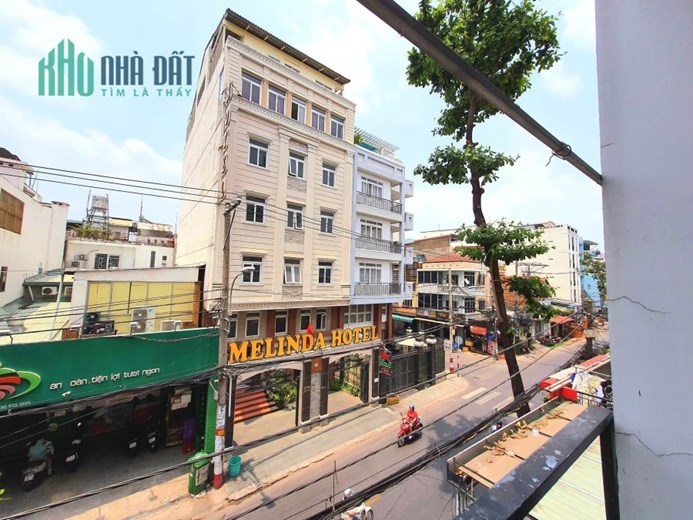 CHDV 35m2 BAN CÔNG đối diện COOMARK -  CỘNG HÒA E-TOWN P13 TÂN BÌNH
