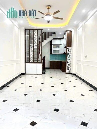 Cho thuê nhà Xuân Phương , Nam Từ Liêm. Nhà mới tinh  40m X 5 tầng hơn 10 tr 0854555533