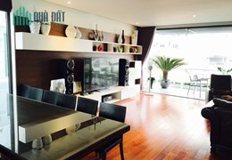 Bán Biệt thự sân vườn 262 Nguyễn Huy Tưởng 134m2x5 tầng thang máy, vỉa hè, ô tô tránh, đỗ vòng