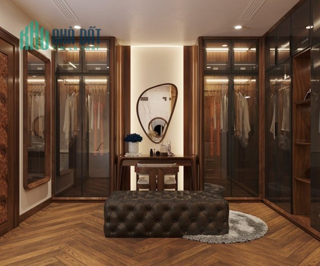 Nhà 6 tầng mới Koong Nguyễn Văn Cừ, thang máy, full nội thất, ô tô, DT 71m, giá 14,2 tỷ