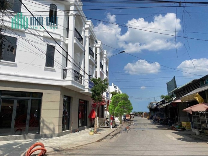 Bán nhà đối điện chợ Bình Phước,Bình Chuẩn Thuận an chỉ 1,2 tỷ nhận nhà