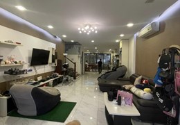 Bán Căn Biệt Thự Sân Vườn Ngõ 409 An Dương Vương 145m2 x 5 tầng, 6 phòng ngủ, gara ô tô riêng biệt,