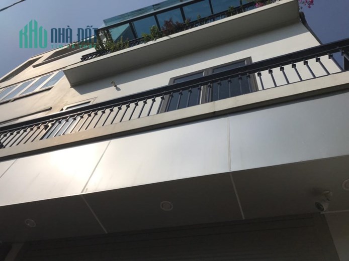 BÁN NHÀ THẠCH BÀN - 45M  - 3 TẦNG – 3 NGỦ- LÔ GÓC – DÂN XÂY
