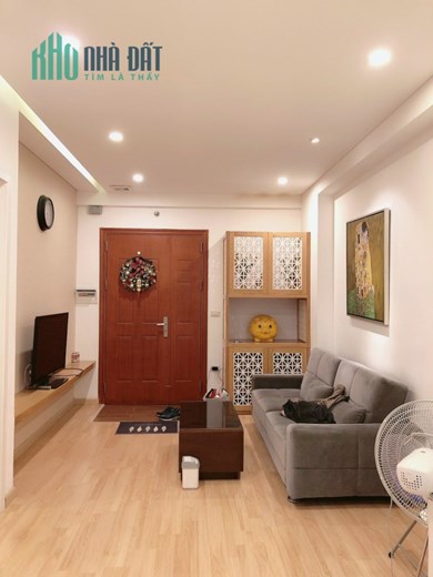 PHÊ !! Cho thuê căn hộ CC Nguyễn Lương Bằng, đống đa 70m 2PN hơn 10 tr phun đồ đẹp ở ngay 0969040000