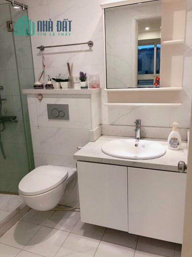 PHÊ !! Cho thuê căn hộ CC Nguyễn Lương Bằng, đống đa 70m 2PN hơn 10 tr phun đồ đẹp ở ngay 0969040000