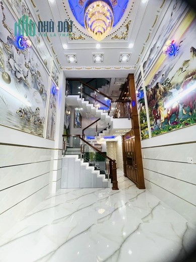 KHU PHÂN LÔ VIP LÊ VĂN QUỚI - 50M2 - KO LỘ GIỚI KO QUY HOẠCH - 5 TẦNG - XÔNG HƠI TRONG NHÀ - CHỈ