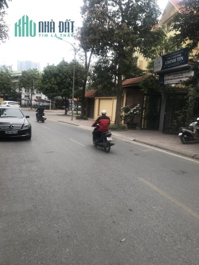 Bán BT lô góc, Trung văn Vinaconex3, Nam Từ Liêm, Hà Nội. DT 176m x 3,5 tầng. Hoàn thiện.LH: