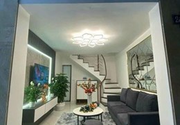 BÁN NHÀ 5 TẦNG PHỐ XÃ ĐÀN QUẬN ĐỐNG ĐA DT:20M2 5 TẦNG 3 P NGỦ GIÁ: 2.75 TỶ CHỦ ĐỂ LẠI TOÀN BỘ FUN
