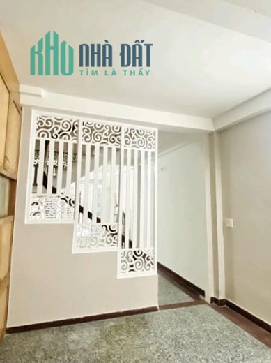 Bán Gấp Căn Nhà HXH Trần Đình Xu, Phường Nguyễn Cư Trinh, Quận 1