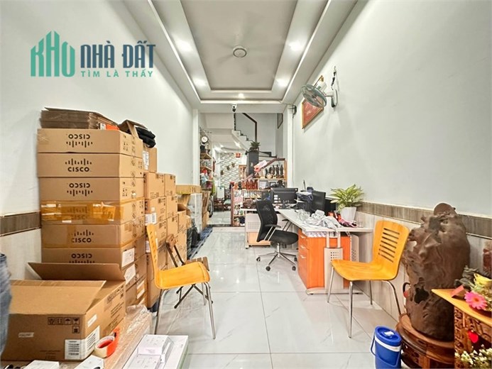Đường Số 18, Gần CV Làng Hoa, chợ Hạnh Thông Tây, trệt 3 lầu, chỉ 4.5 tỷ