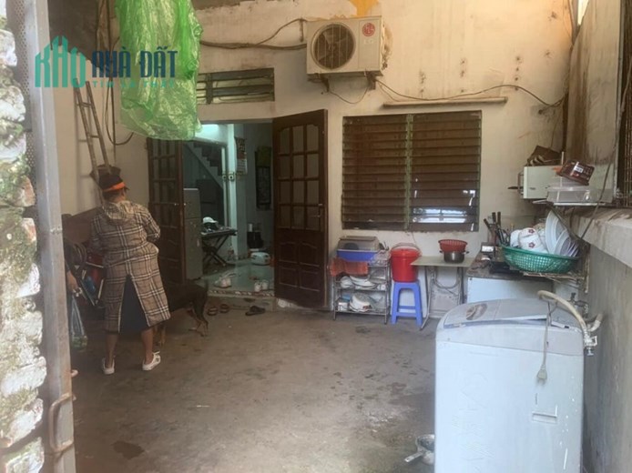 Chính chủ cần bán nhà cấp 4 số 94 ngõ 90 phố Gia Quất, Thượng Thanh, Long Biên, Hà Nội
