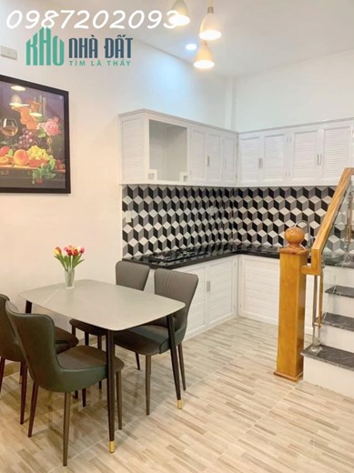 BÁN ĐẸP MỚI 2 TẦNG TTTP HẺM VẠN HÒA VẠN THẠNH GIÁ: 2ty450