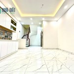 Chính chủ cần bán nhà Cổ Nhuế 6 tầng Thang máy xịn giá chỉ 4.35 tỷ