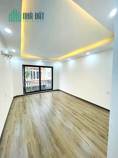 BÁN NHÀ ĐẸP PHÂN LÔ ĐÓN TẾT ÔT0 TRÁNH HOÀNG VĂN THÁI - THANH XUÂN  45M THANG MÁY CHỈ NHỈNH 12 TỶ
