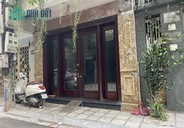 Bán phân lô Quần Ngựa 70m 6 tầng thang máy MT4m ô tô tránh văn minh mức sống cao giá 23 tỷ có TL
