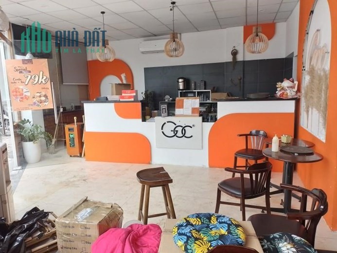 Tìm Khách Thuê Toàn Bộ Nhà kinh doanh mặt phố Trường Chinh, quận Đống Đa