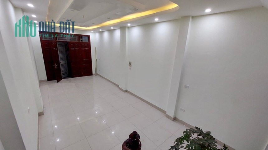 Bán Nhà Phố Thịnh Quang 38m2 x 5 tầng, 5 phòng ngủ đầy đủ công năng, nhà mới đón TẾT cùng Gia Đình,