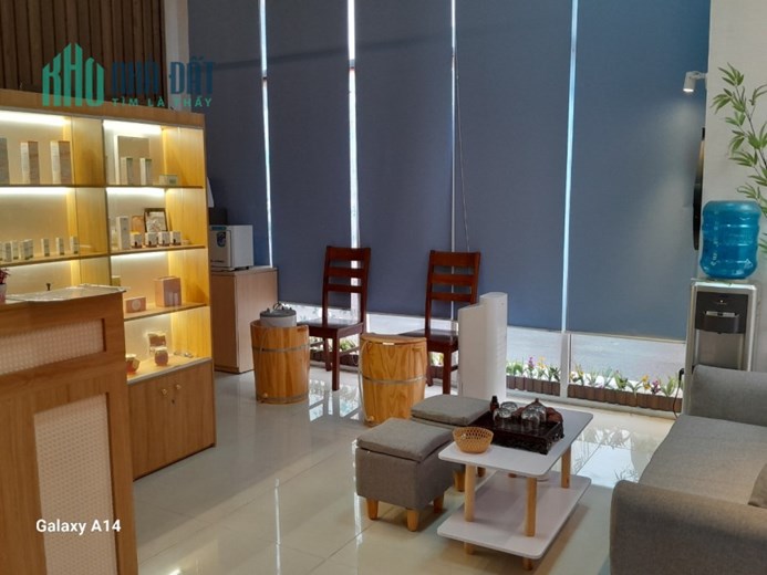 Sang Spa, massage, nail & phun thêu mặt tiền chung cư Hàn Quốc - Q.9