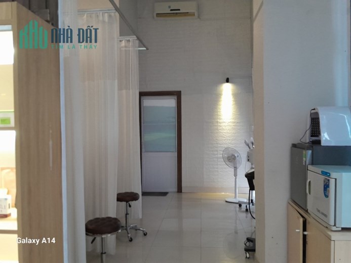Sang Spa, massage, nail & phun thêu mặt tiền chung cư Hàn Quốc - Q.9