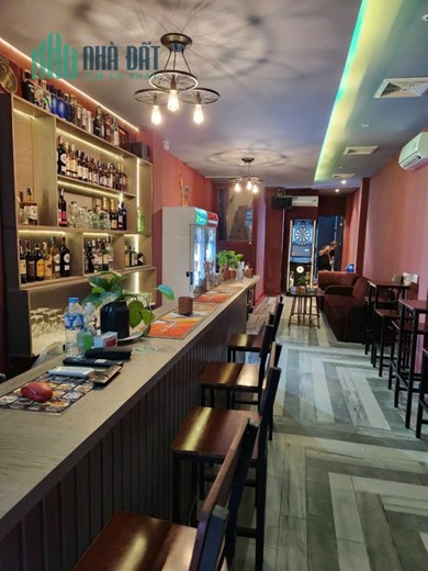 Mình cần sang cổ phần quán kelly bar 94 hàm nghi q1 Hoặc ai có nhu cầu sang luôn quán